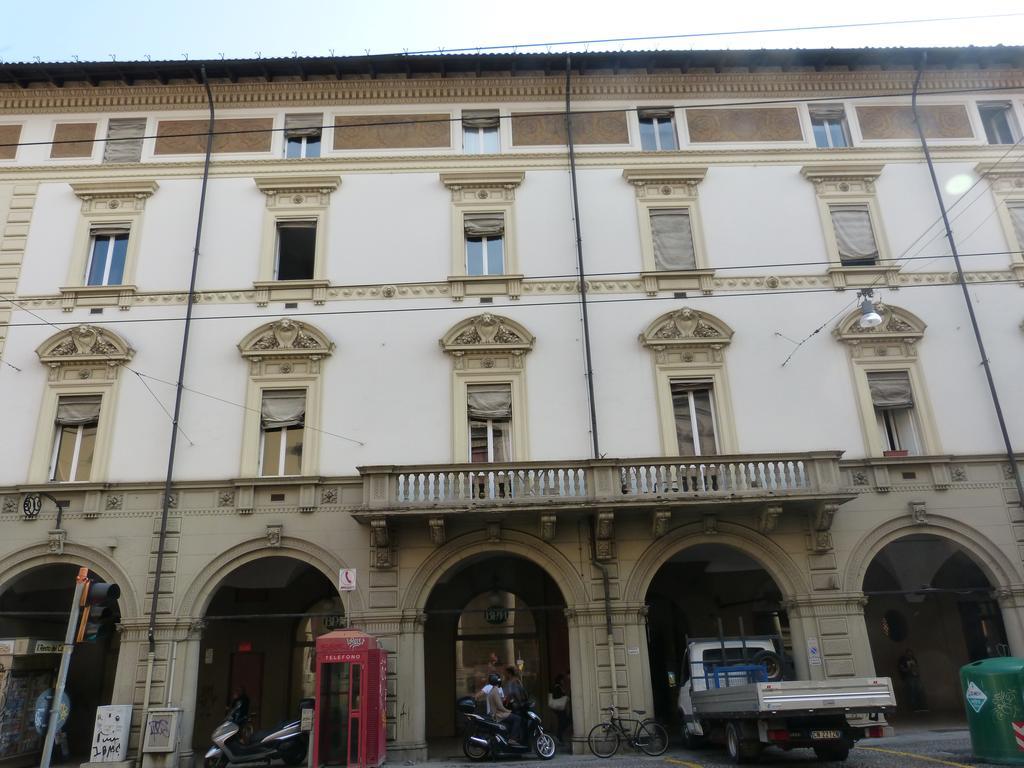 Apartamento Residenza Piazza Santo Stefano Bolonia Exterior foto