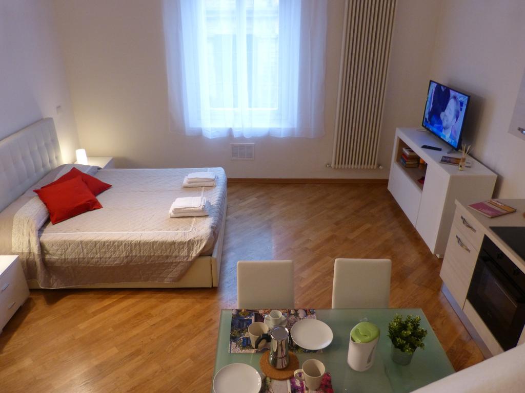 Apartamento Residenza Piazza Santo Stefano Bolonia Exterior foto