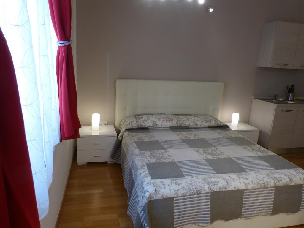 Apartamento Residenza Piazza Santo Stefano Bolonia Exterior foto